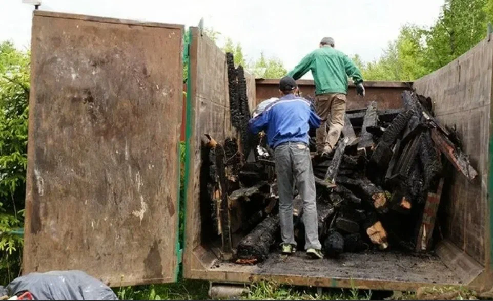 Вывоз мусора после пожара в Чайковском от ПроМусор — уборка, утилизация, цена от 2480 руб